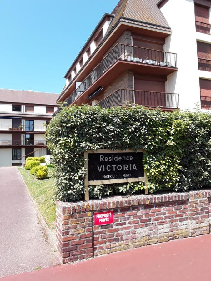 Le Victoria Apartamento Deauville Exterior foto